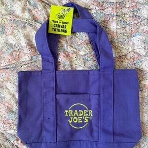 Trader Joe's Mini Tote Halloween
2025 - NWT Rare Collectible
Canvas Bag Purple